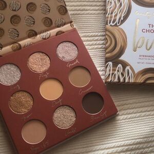 Beauty Bakerie Sweet Treats Eyeshadow Palette - Gold and Brown